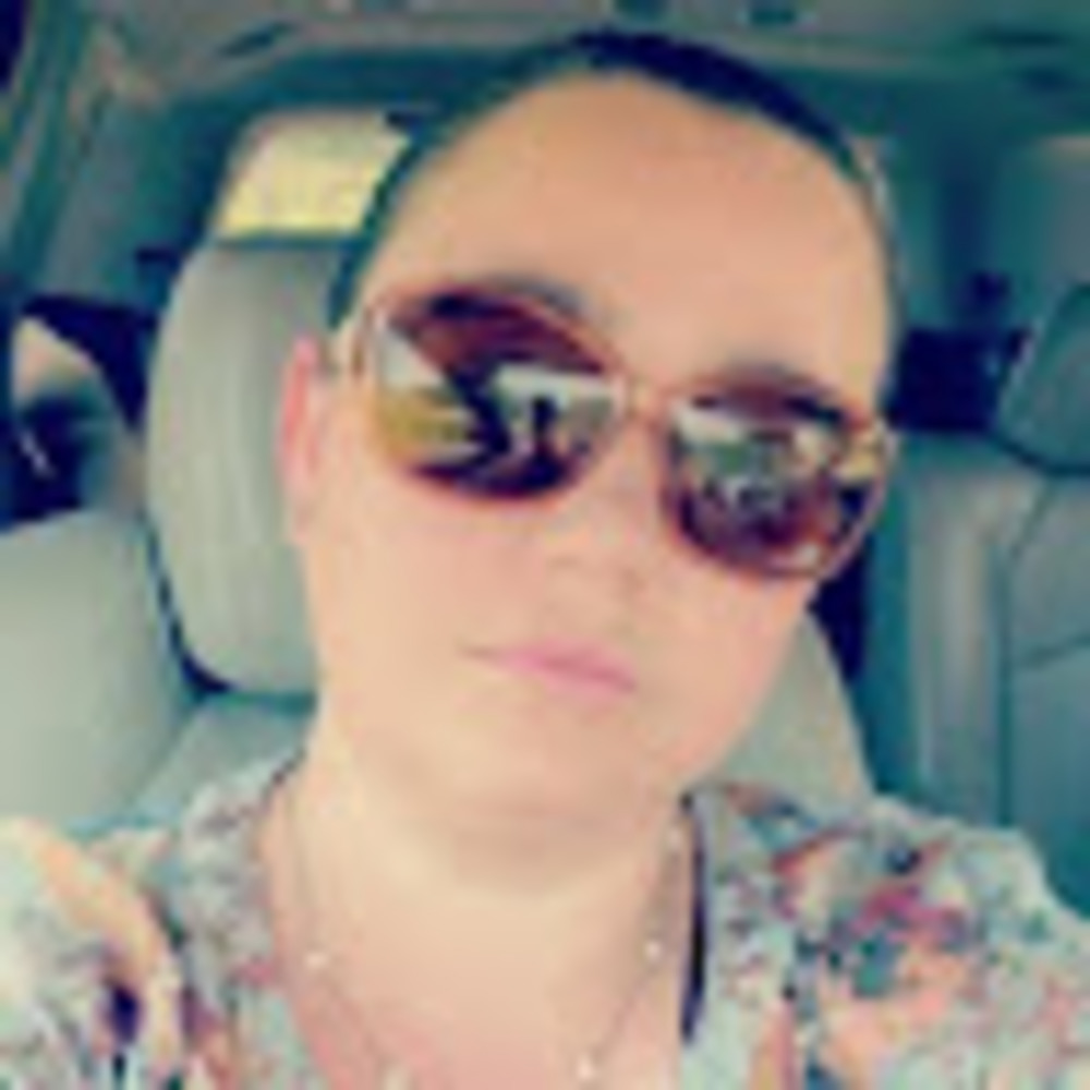 Meet your Posher, Leigh ann